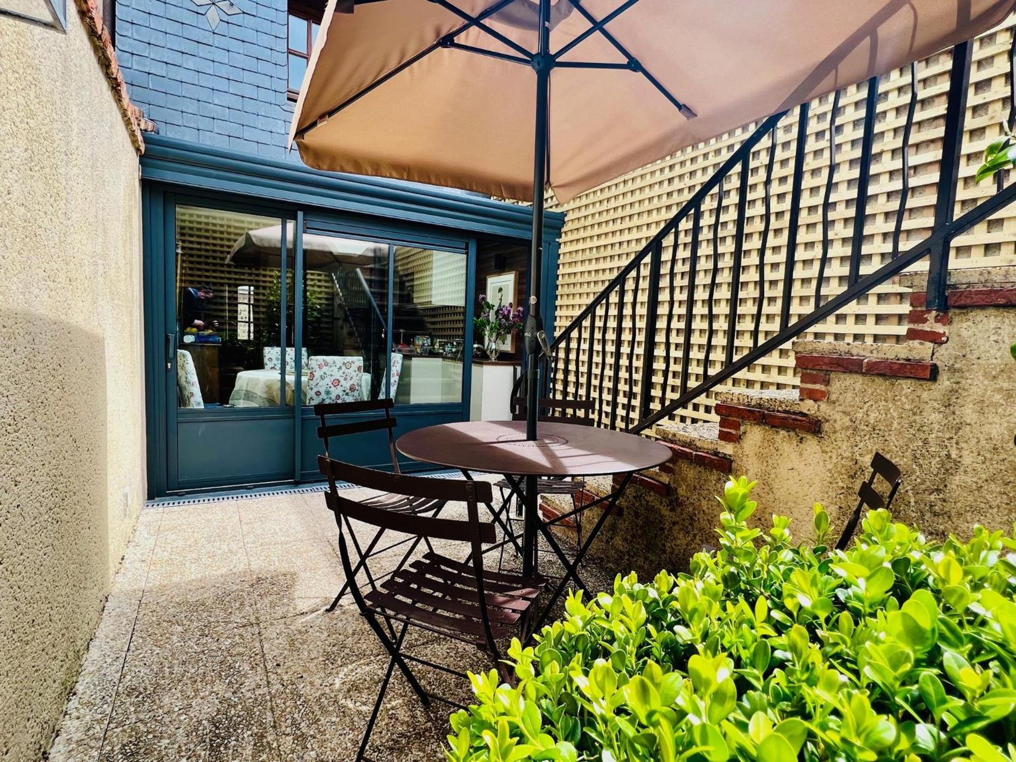 La Maison Blanche Du 10Honfleur Exterior foto